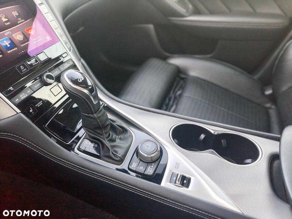 Infiniti Q50 Q50S Hybrid Sport Tech AWD - 14