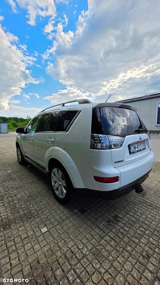 Mitsubishi Outlander 2.2 DI-D 4WD Intense - 5