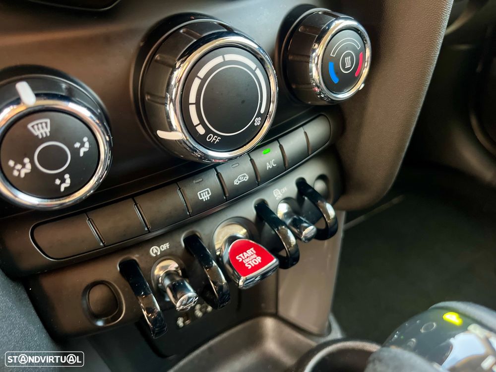 MINI 3 Portas One Aut. - 11