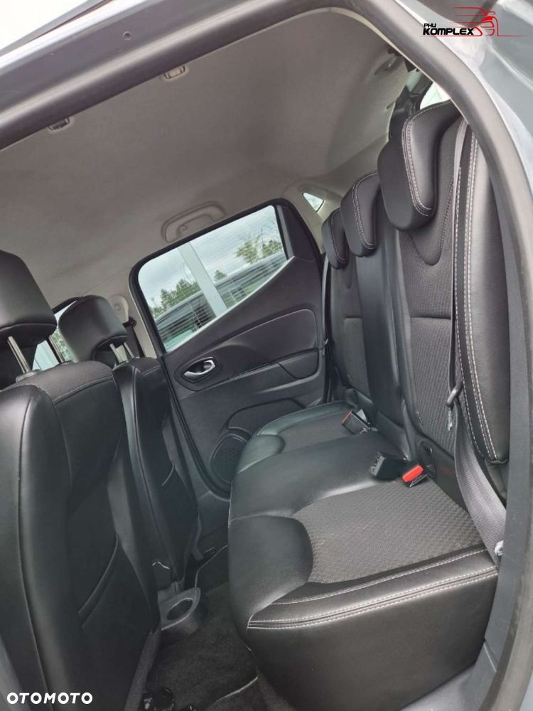 Renault Clio - 10