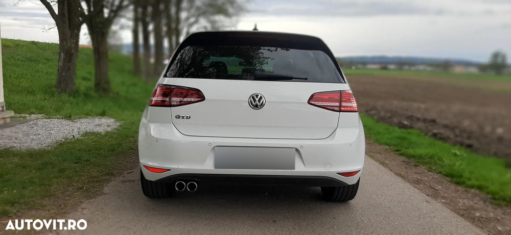 Volkswagen Golf 2.0 TDI DSG GTD - 25