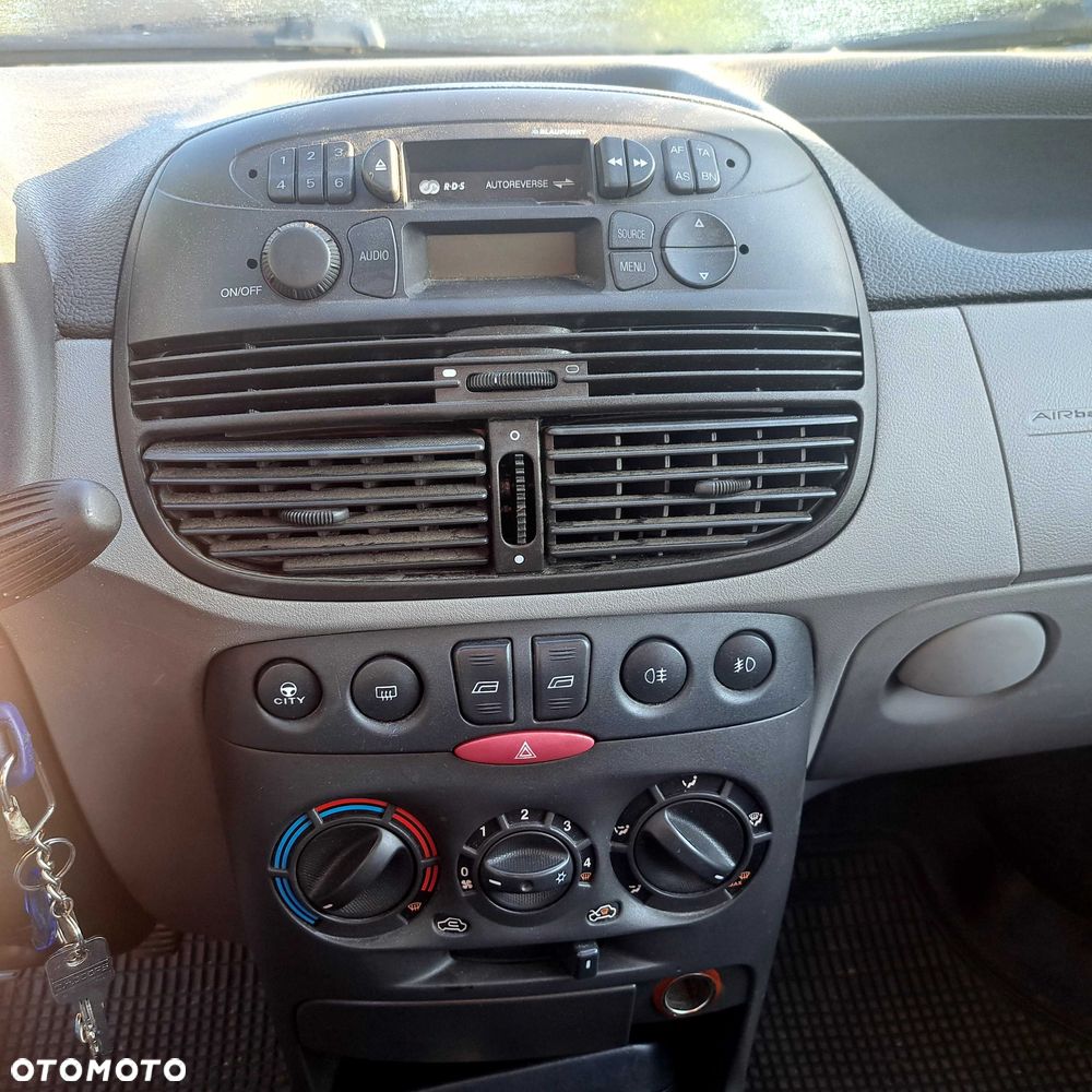 Fiat Punto - 3