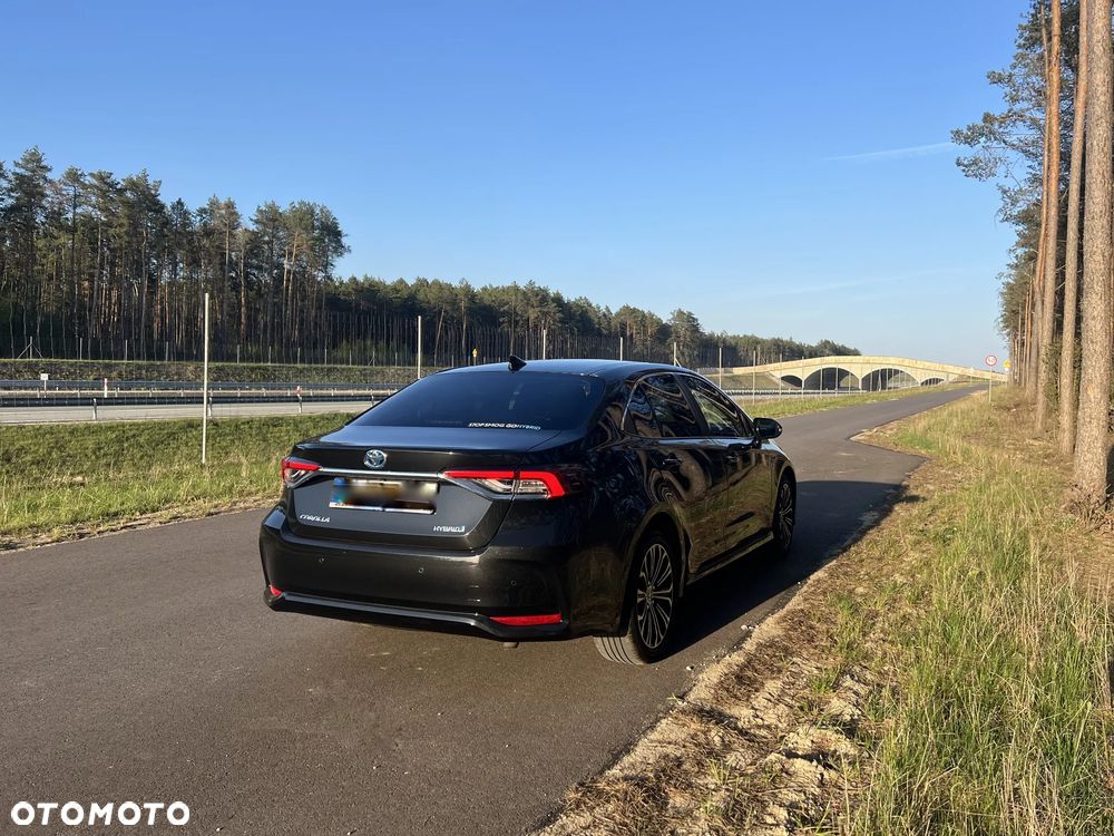 Toyota Corolla 1.8 Hybrid Comfort - 3