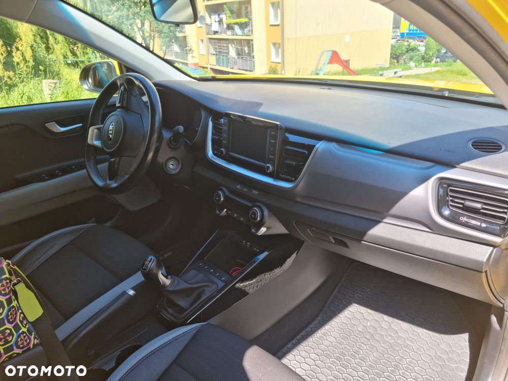Kia Stonic 1.4 L - 7