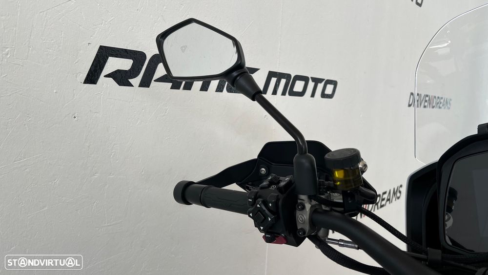 Moto Morini X-Cape 1200 - 23