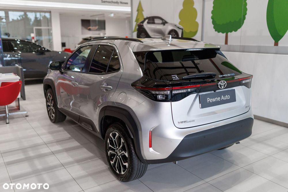 Toyota Yaris Cross Hybrid 1.5 Style - 22