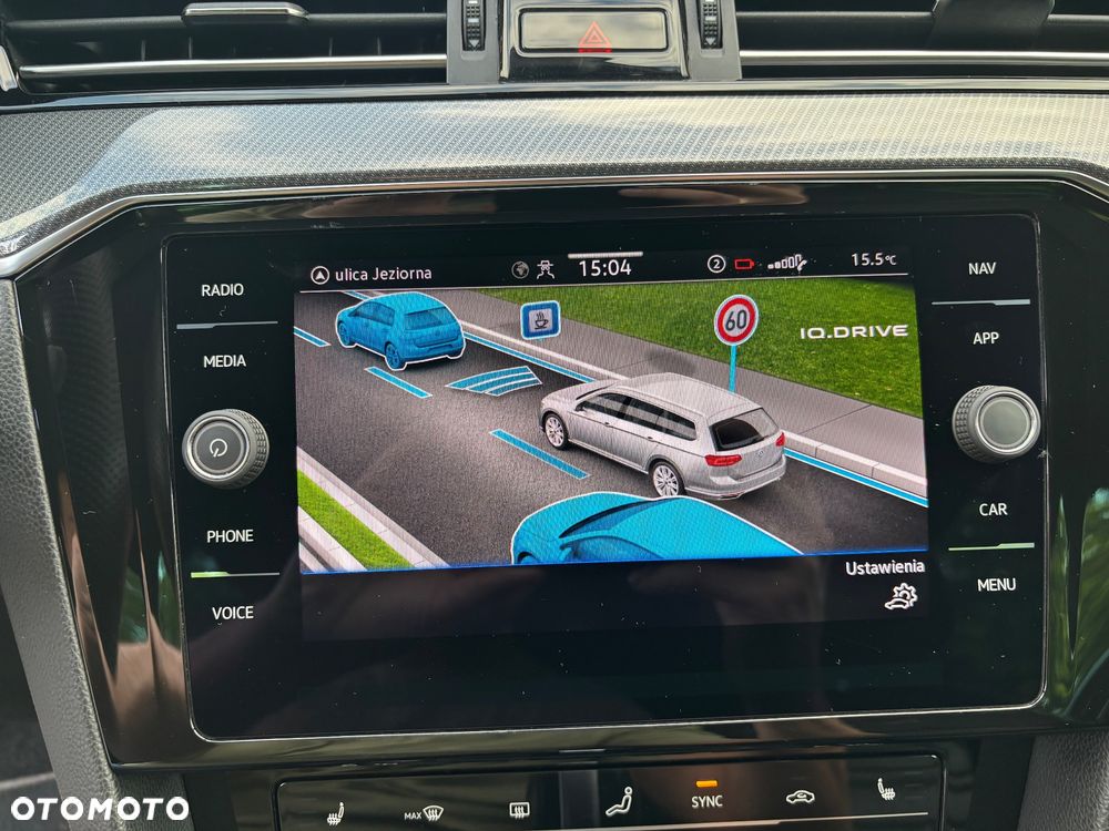 Volkswagen Passat 2.0 TDI SCR Style DSG - 34