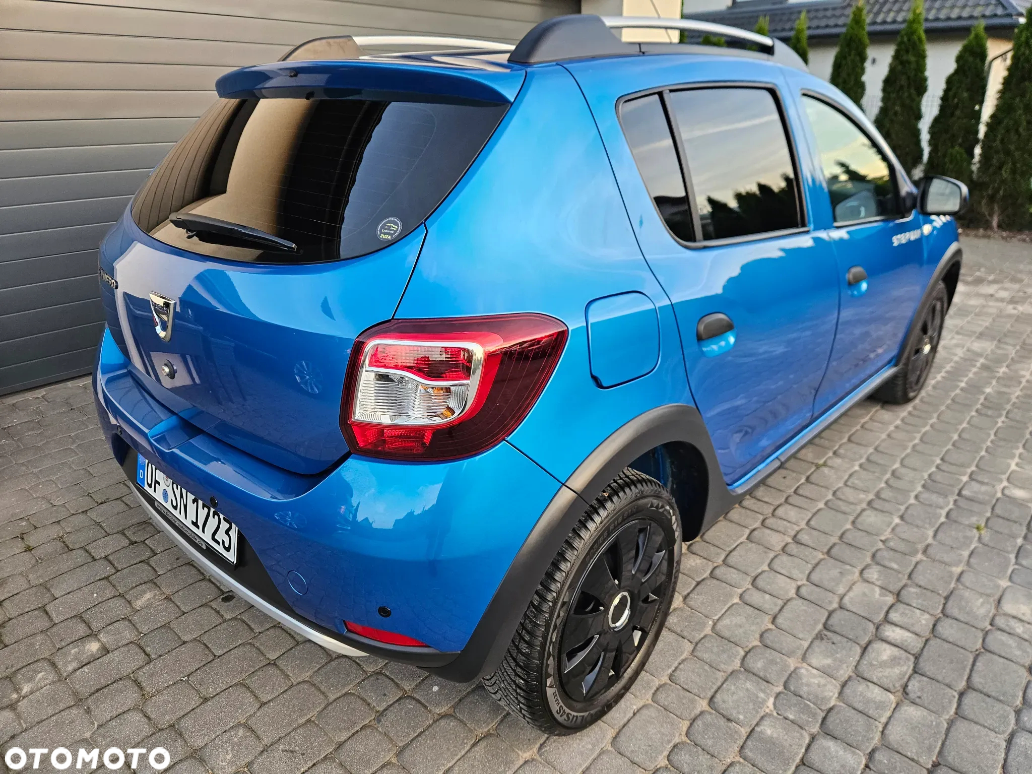 Dacia Sandero TCe 90 S&S Celebration - 15