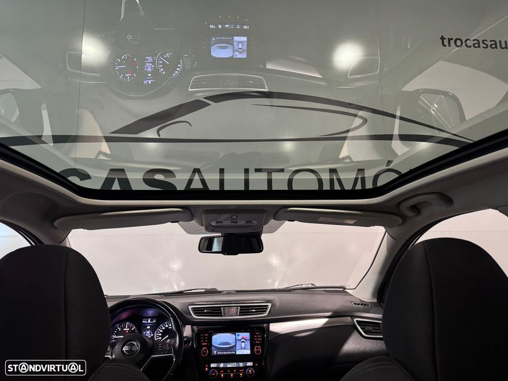 Nissan Qashqai 1.5 dCi N-Connecta J18 - 16