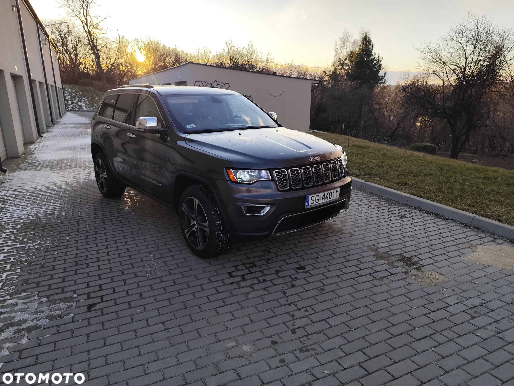 Jeep Grand Cherokee 3.6 V6 Overland - 35
