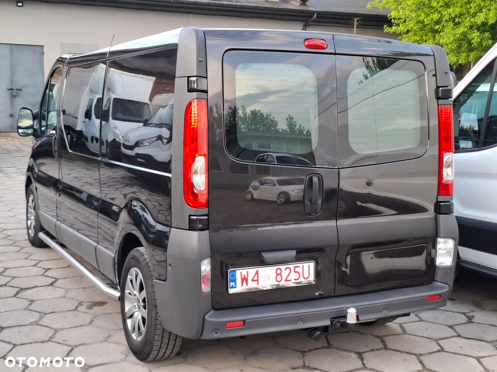 Opel Vivaro 2010 LONG DUBEL KABINA 5osobowy 2.5CDTI 150KM - 9