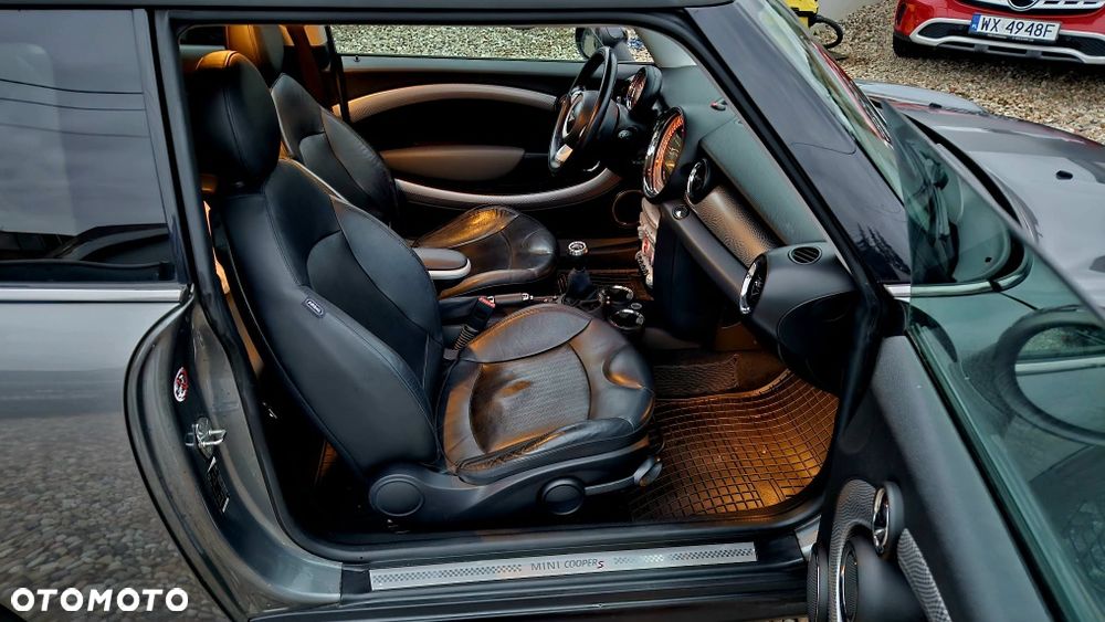 MINI Cooper S - 6