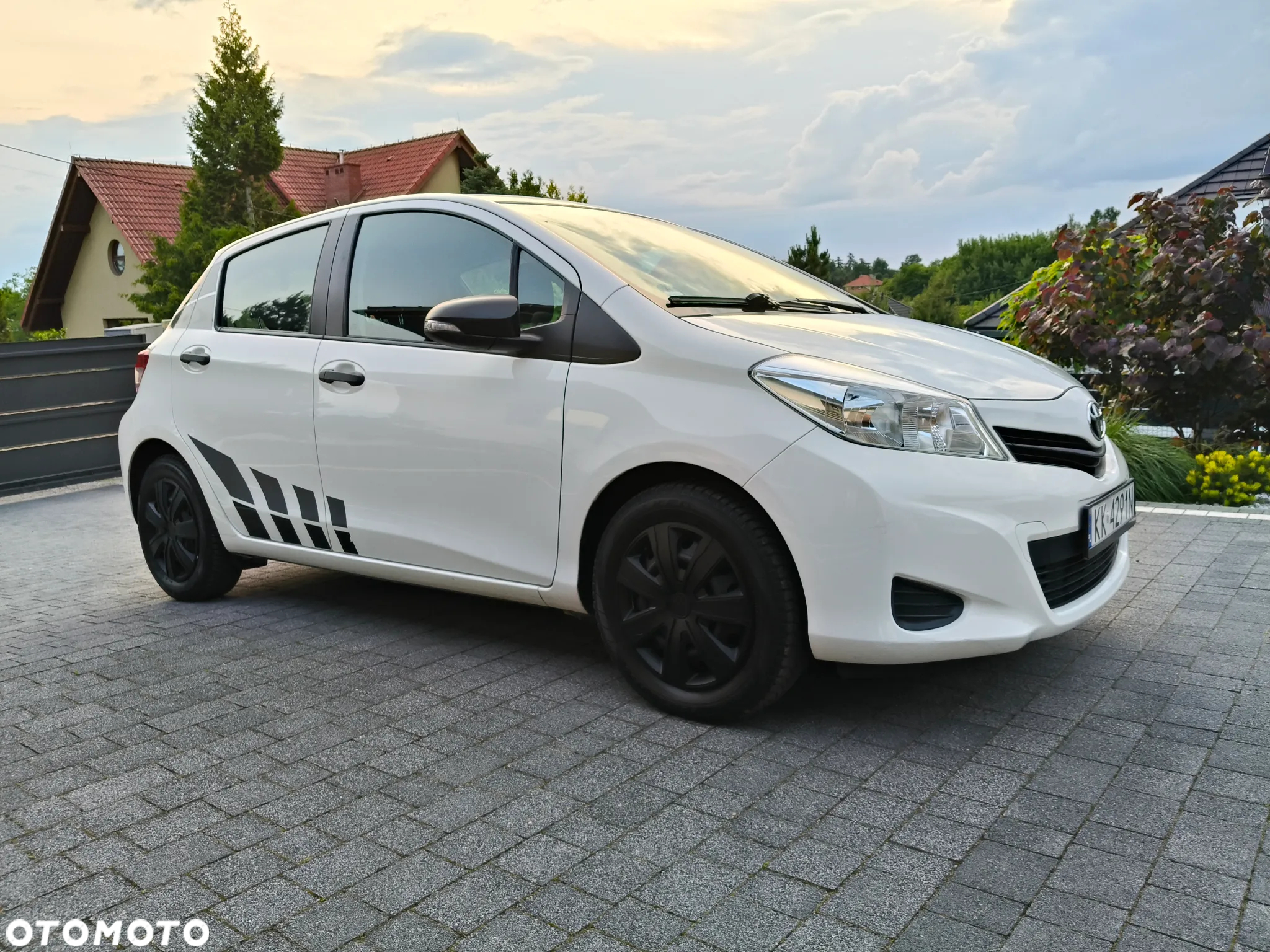 Toyota Yaris 1.0 VVT-i Cool - 2