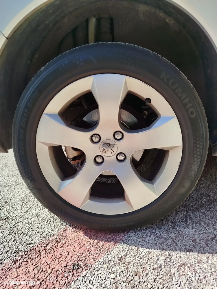 Peugeot 3008 1.6 e-HDi Allure 2-Tronic - 30