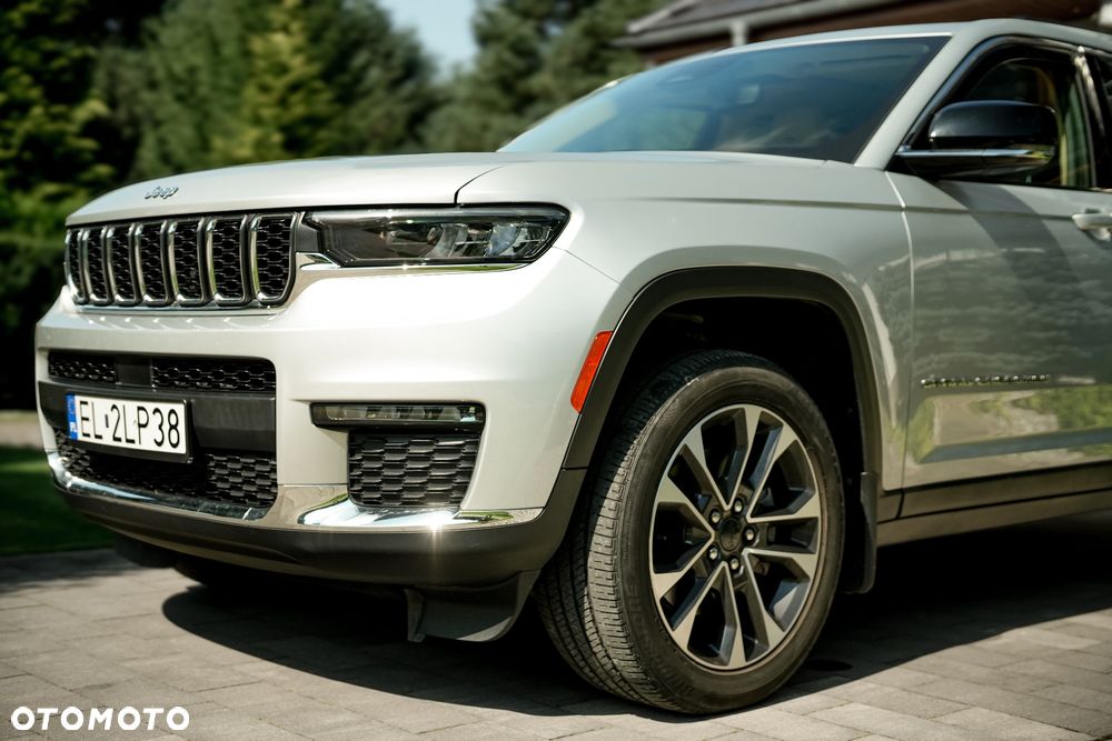 Jeep Grand Cherokee - 4