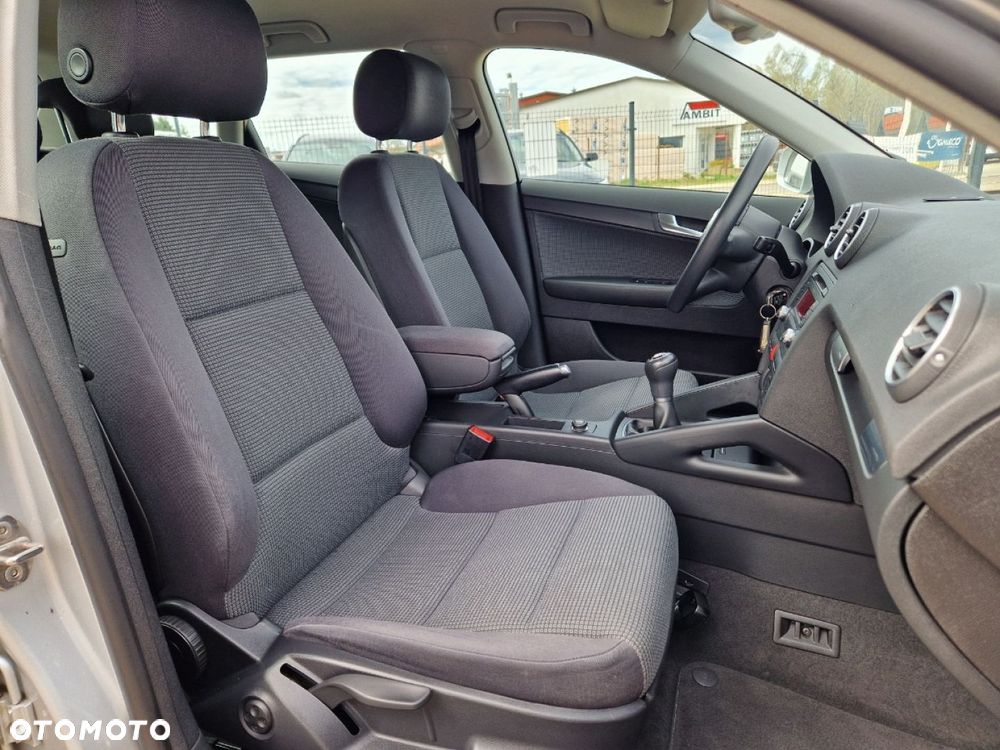 Audi A3 Sportback 1.4T FSI Ambiente - 19