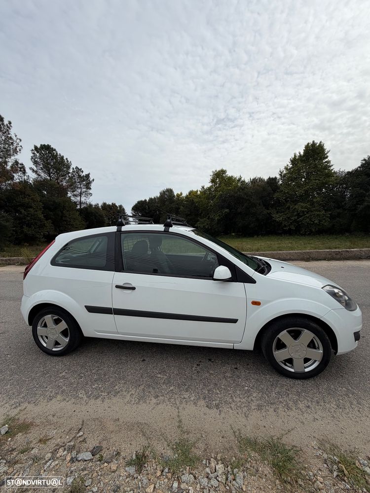 Ford Fiesta 1.4 TDCi Titanium - 6
