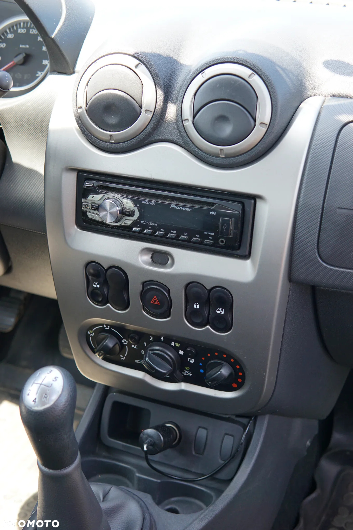 Dacia Duster 1.5 dCi Ambiance - 9