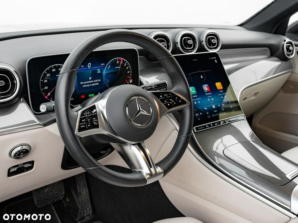 Mercedes-Benz GLC - 7