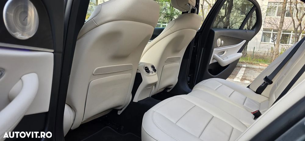 Mercedes-Benz E 220 d Aut. - 4