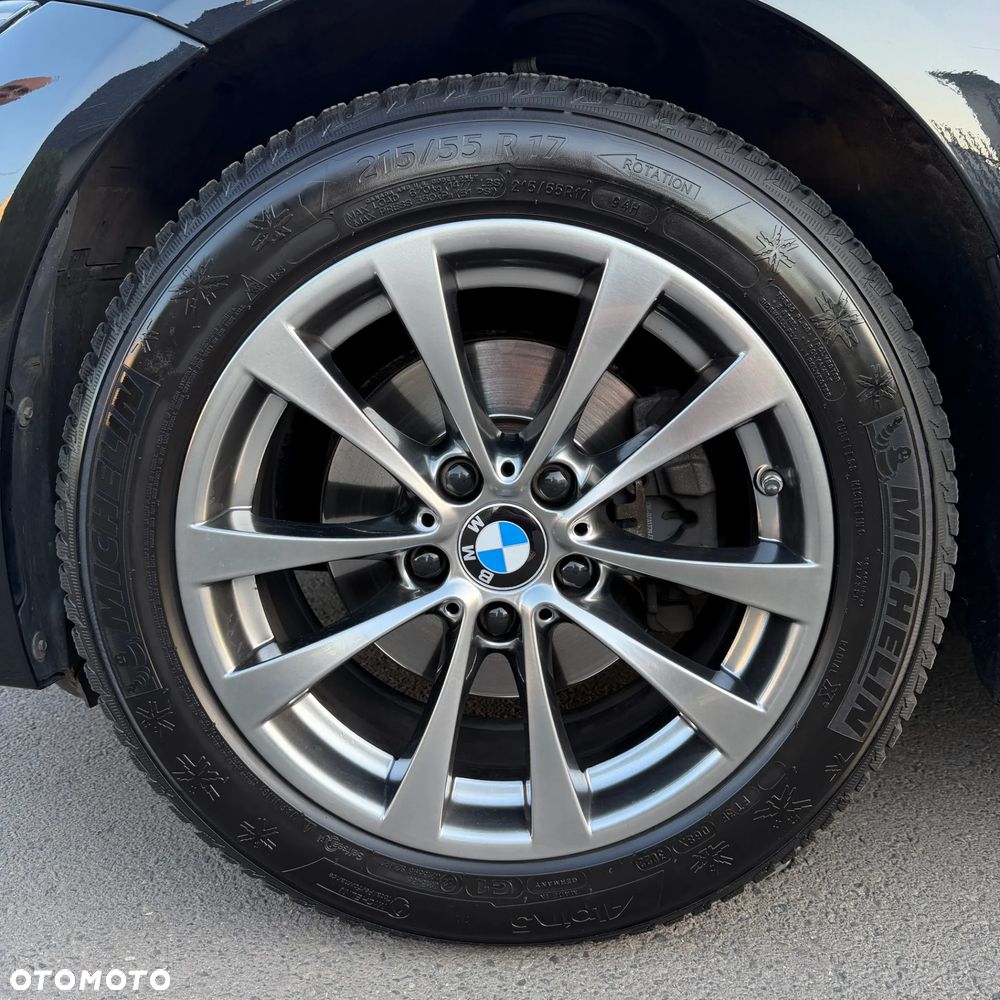BMW Seria 3 320d xDrive - 22