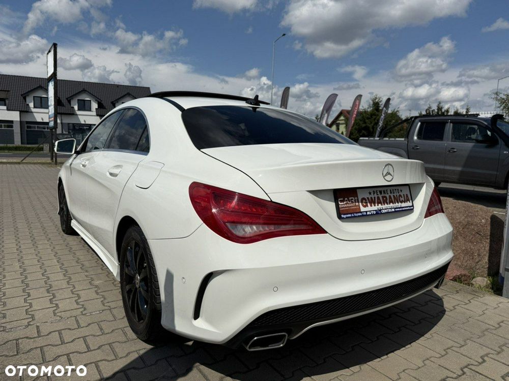 Mercedes-Benz CLA 180 AMG Line - 9