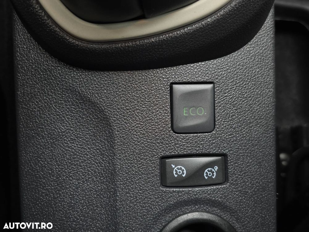 Renault Captur dCi Zen - 11
