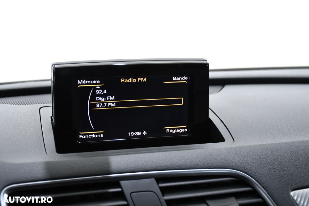 Audi Q3 1.4 TFSI Stronic Design - 17