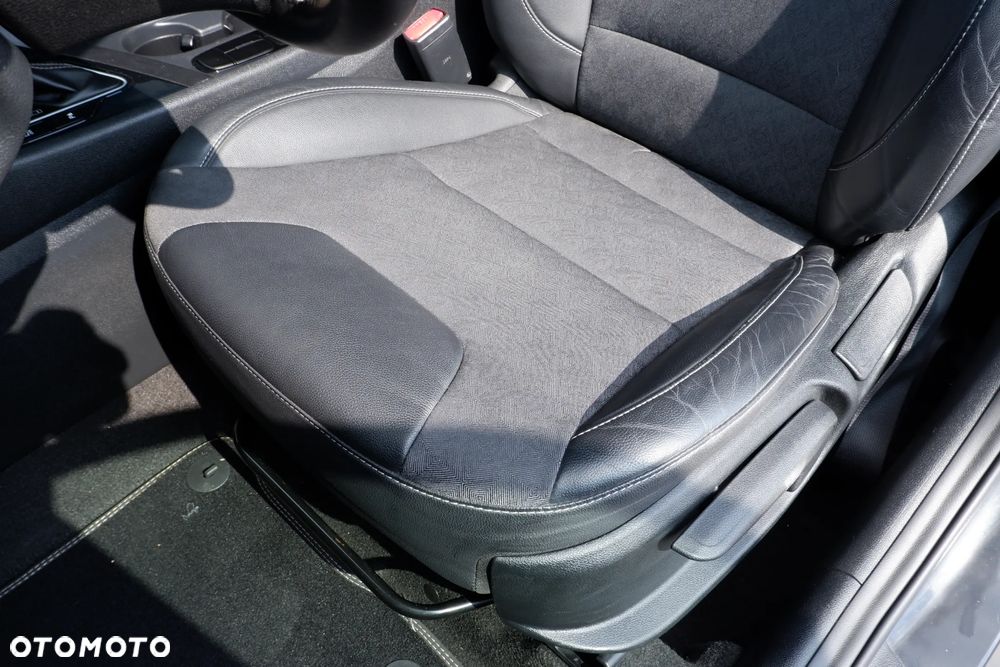 Kia Niro 1.6 GDI HEV 2WD OPF Spirit - 28