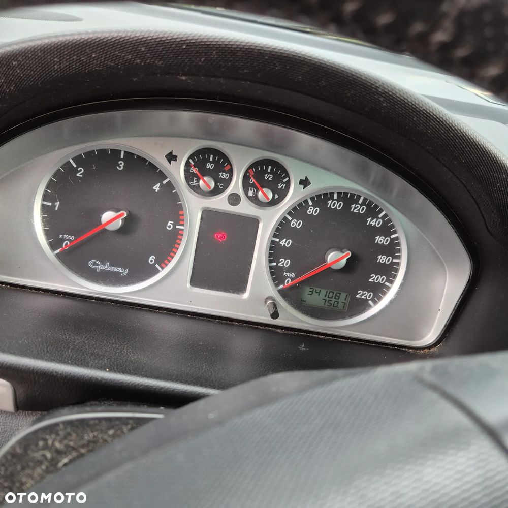 Ford Galaxy 1.9 TDI Trend - 8