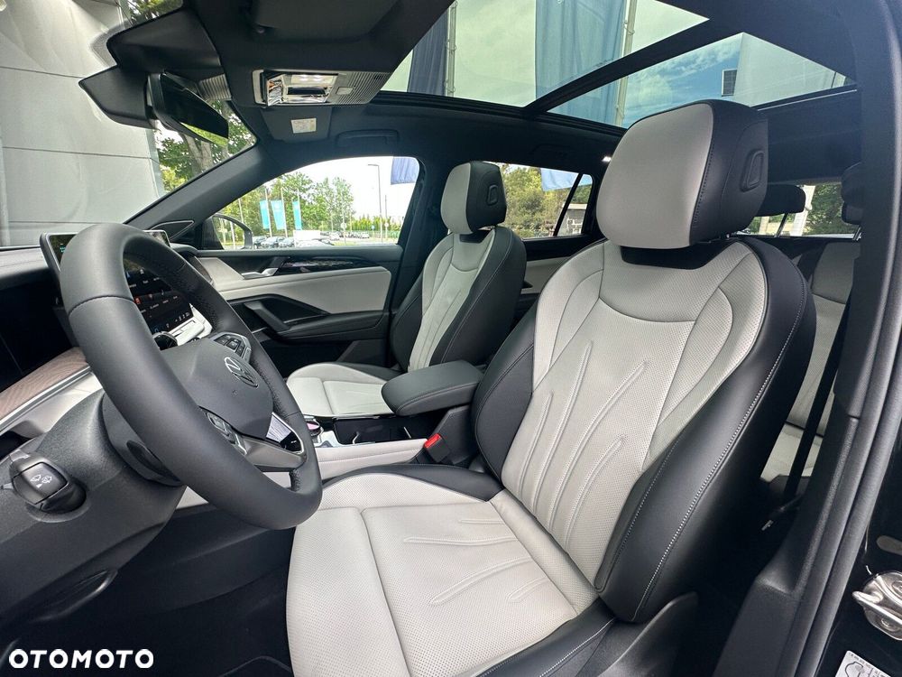 Volkswagen Tayron 2.0 TDI SCR Elegance DSG - 12