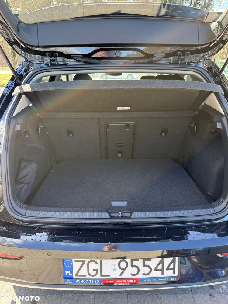 Volkswagen Golf 2.0 TDI SCR DSG Active - 30