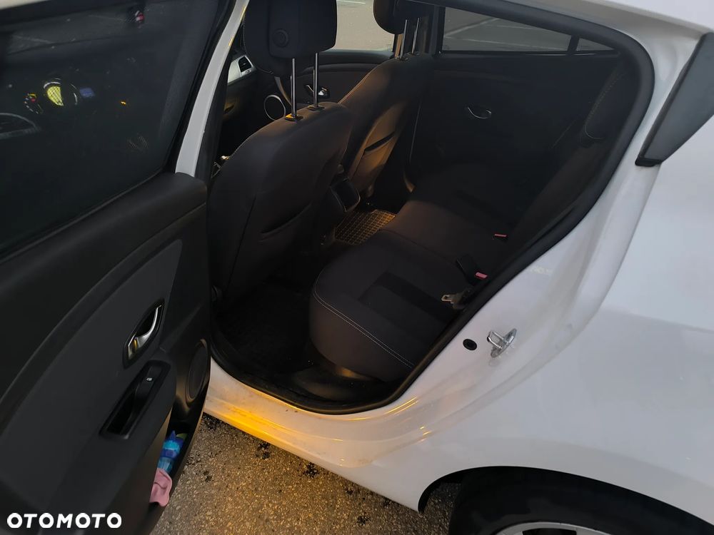 Renault Megane 1.6 16V 110 LIMITED - 12