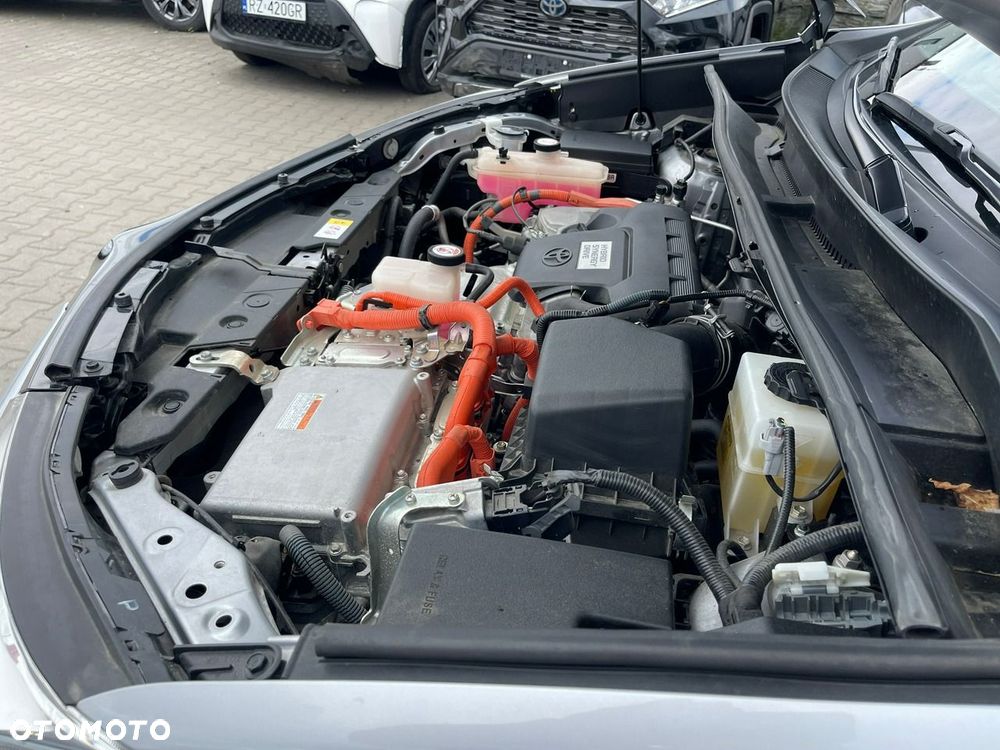 Toyota RAV4 Hybrid Style 4x4 - 16