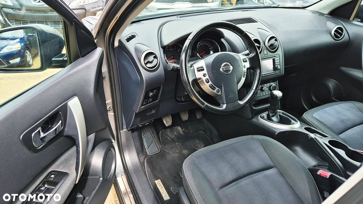 Nissan Qashqai 1.6 I-Way - 32