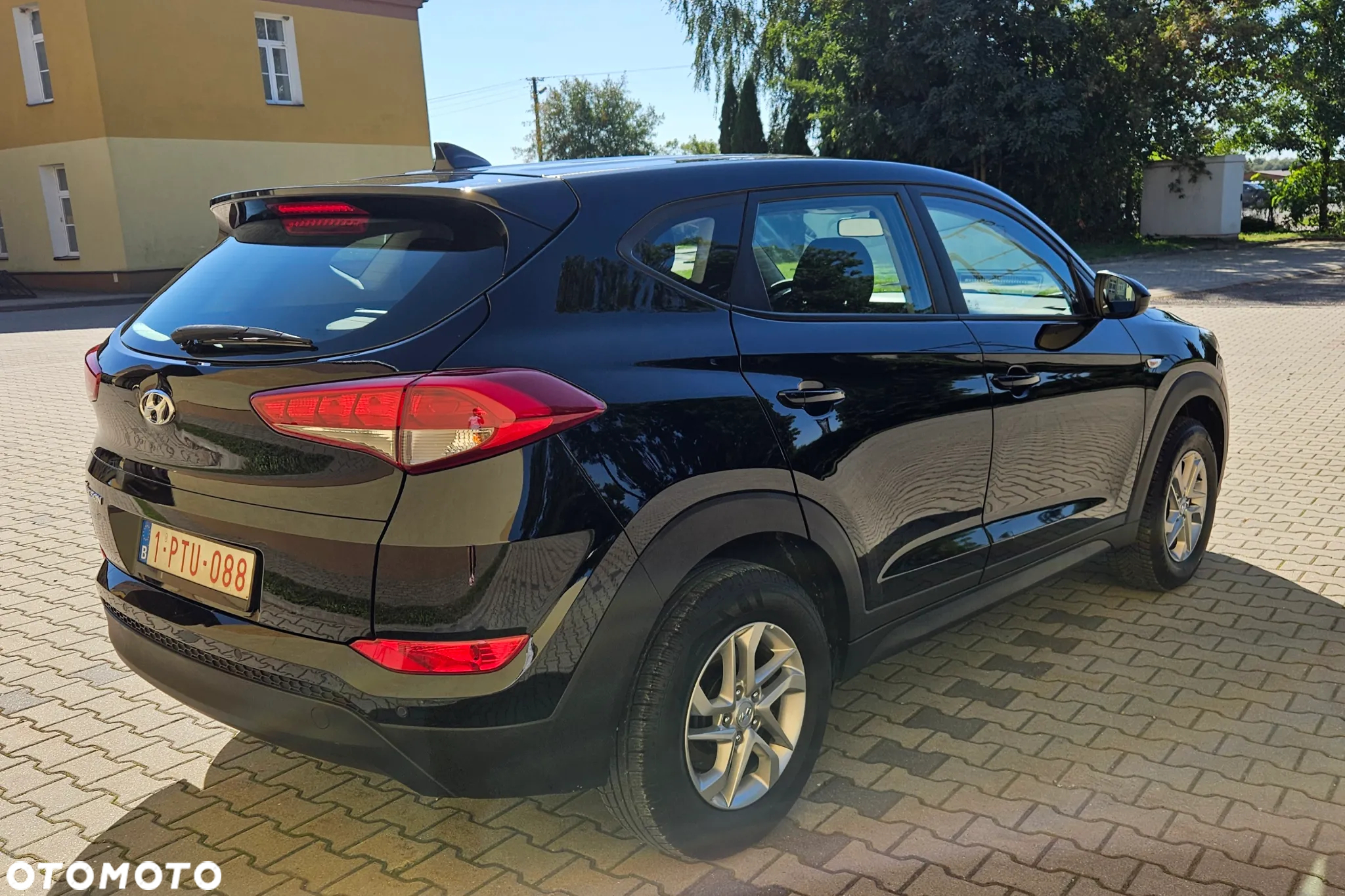 Hyundai Tucson 1.6 GDI BlueDrive GO 2WD - 19