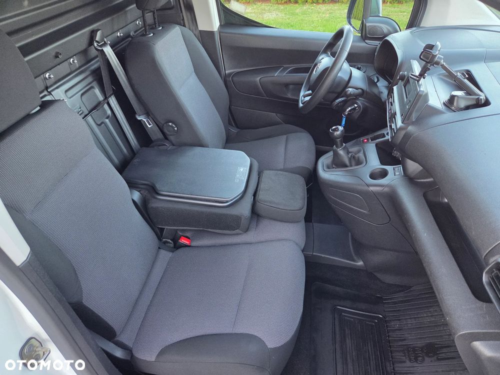 Toyota Proace City - 26