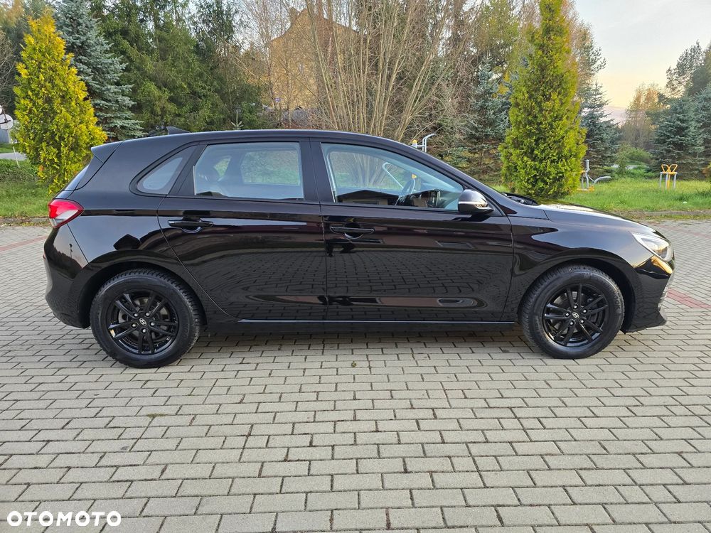 Hyundai i30 1.4 Passion - 6