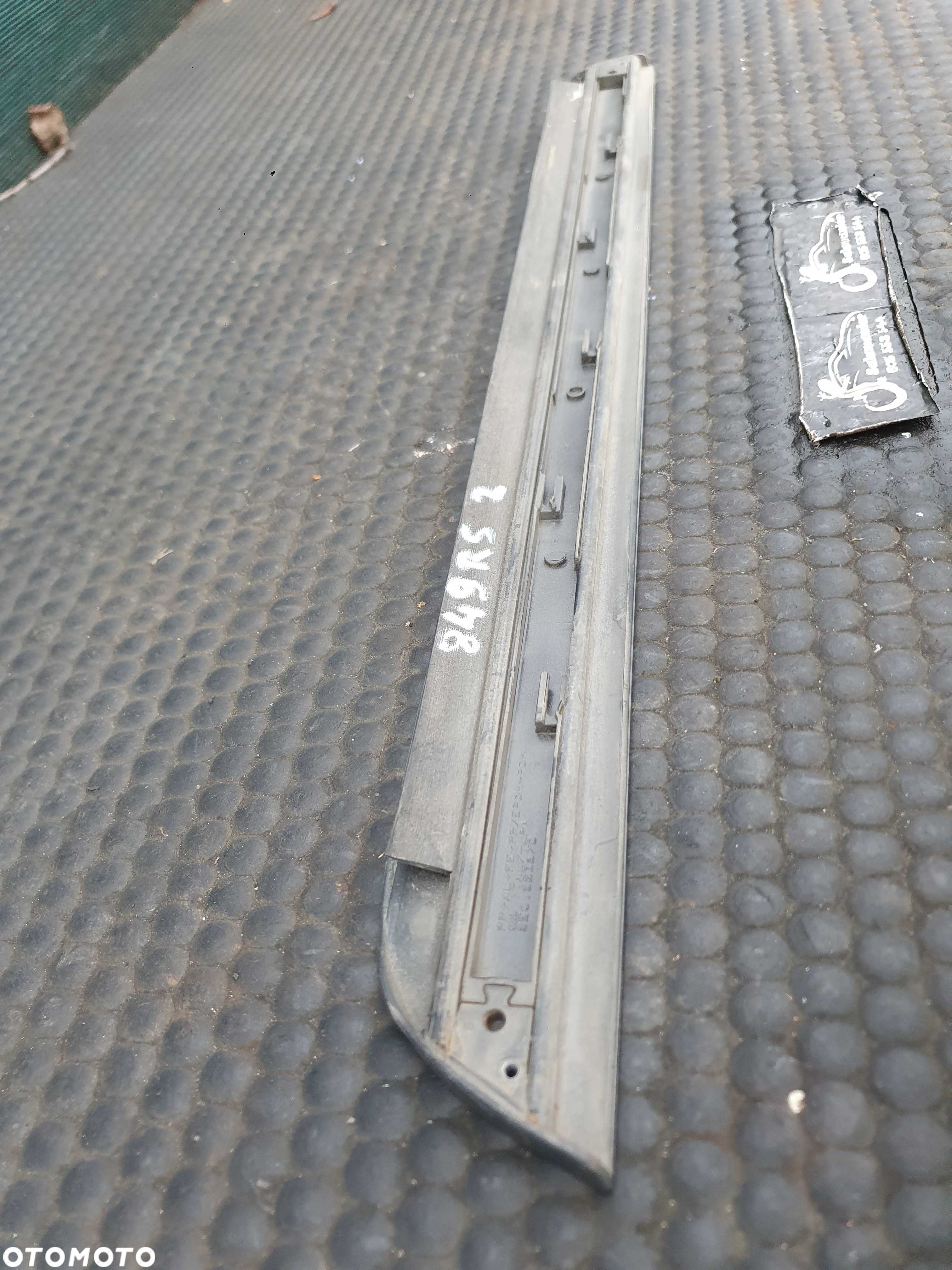 Listwa 8E0853969 8E0853970 Listwy Dolne Drzwi Tyl Tylne Lewa Prawa Szare Audi A4 B6 Sedan Kombi - 32
