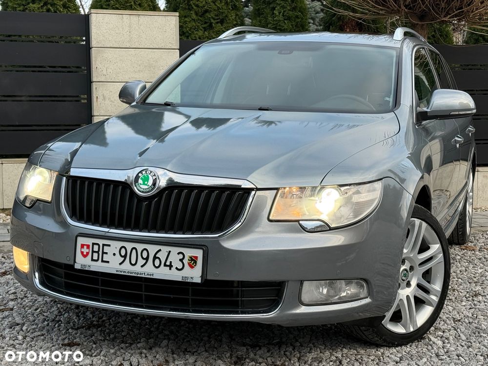 Skoda Superb 3.6 V6 4x4 DSG Ambition - 1