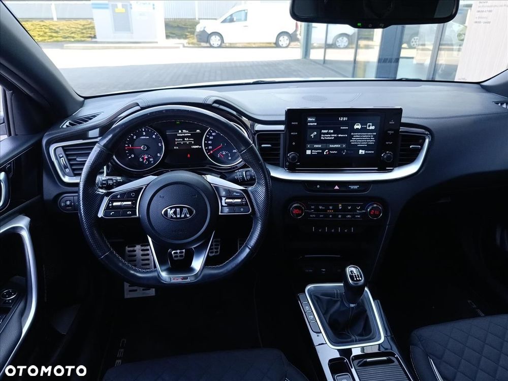 Kia ProCeed 1.6 CRDi GT Line - 13