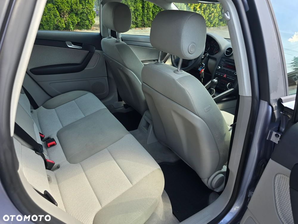 Audi A3 Sportback 2.0 TDI DPF Attraction - 11