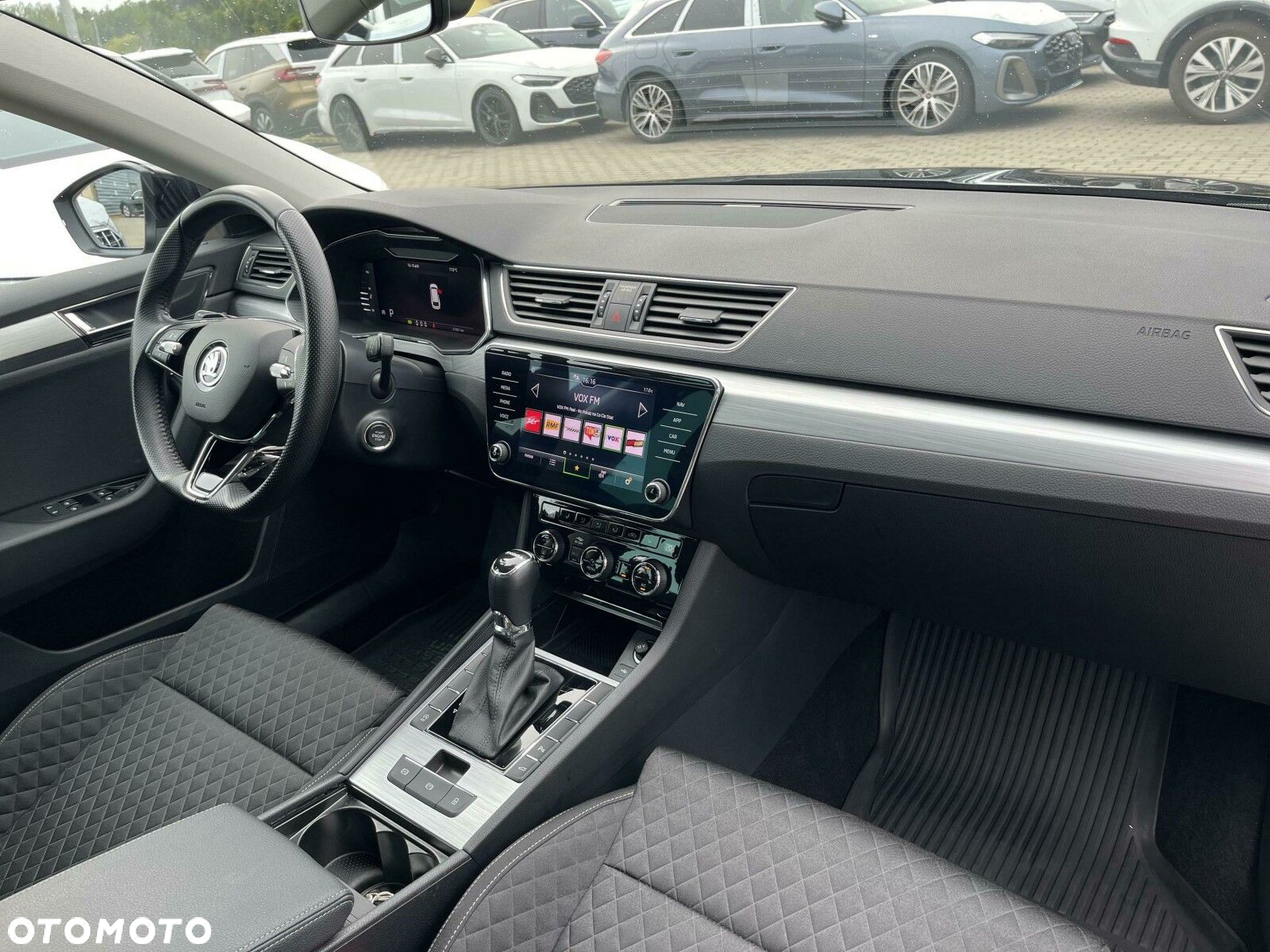 Skoda Superb 1.5 TSI Ambition DSG - 11