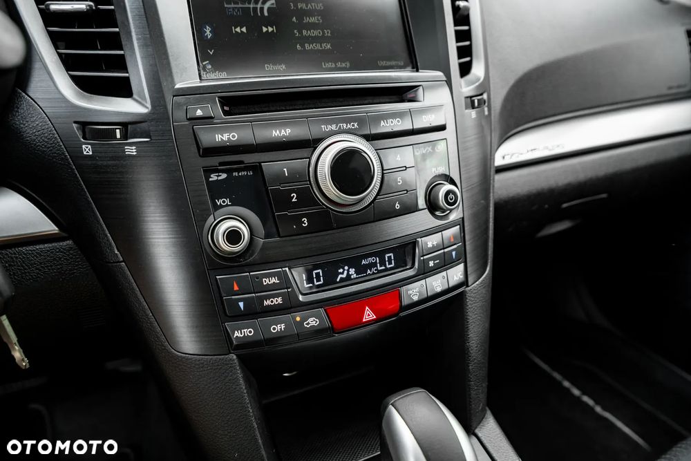 Subaru Legacy 2.0i Comfort Navi AT - 25