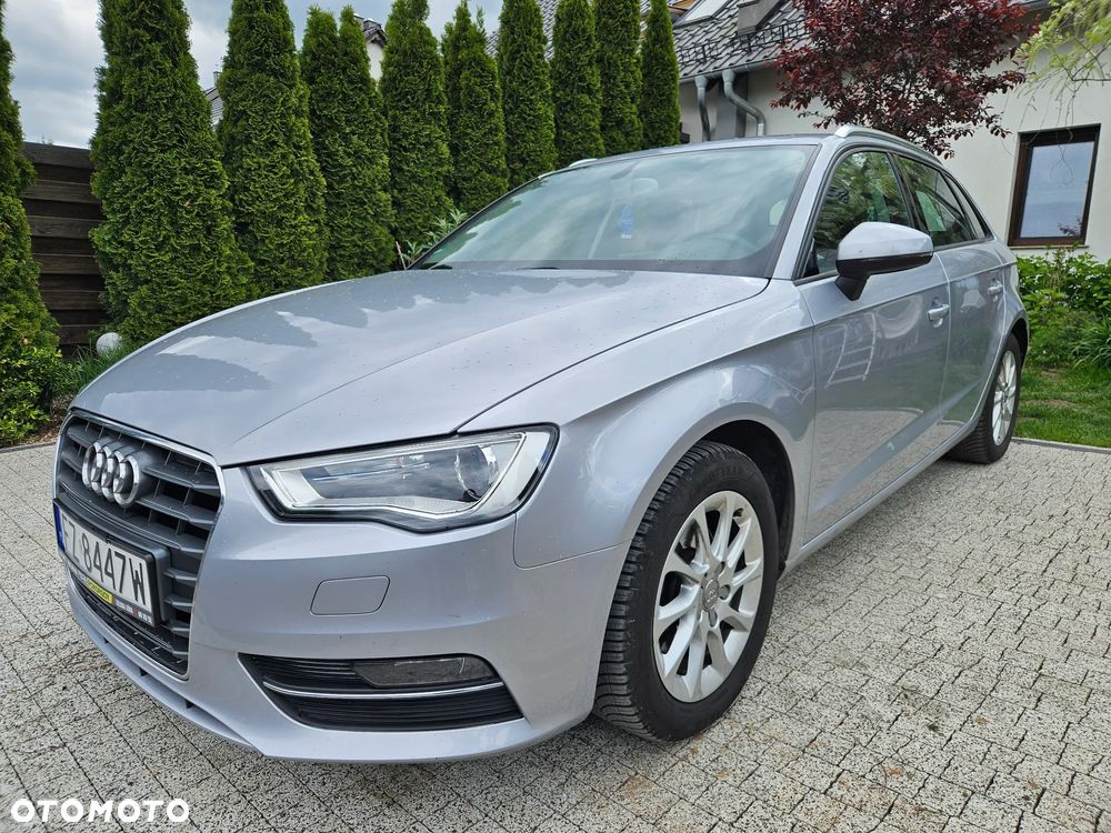 Audi A3 Sportback 1.6 TDI (clean diesel) Attraction - 1