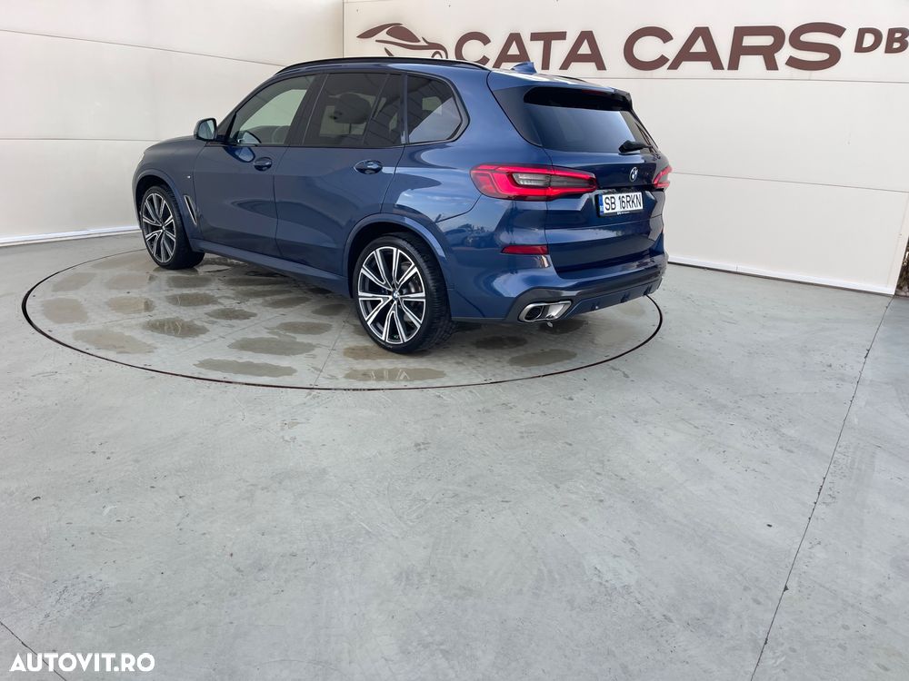 BMW X5 M M50d - 9