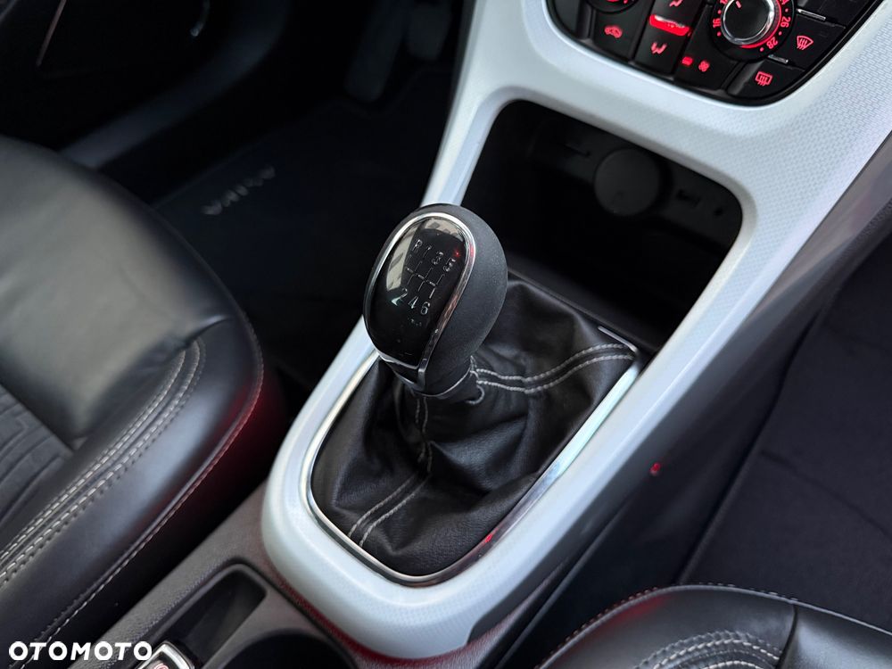 Opel Astra - 16