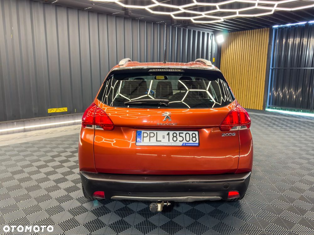 Peugeot 2008 PureTech 82 Allure - 10
