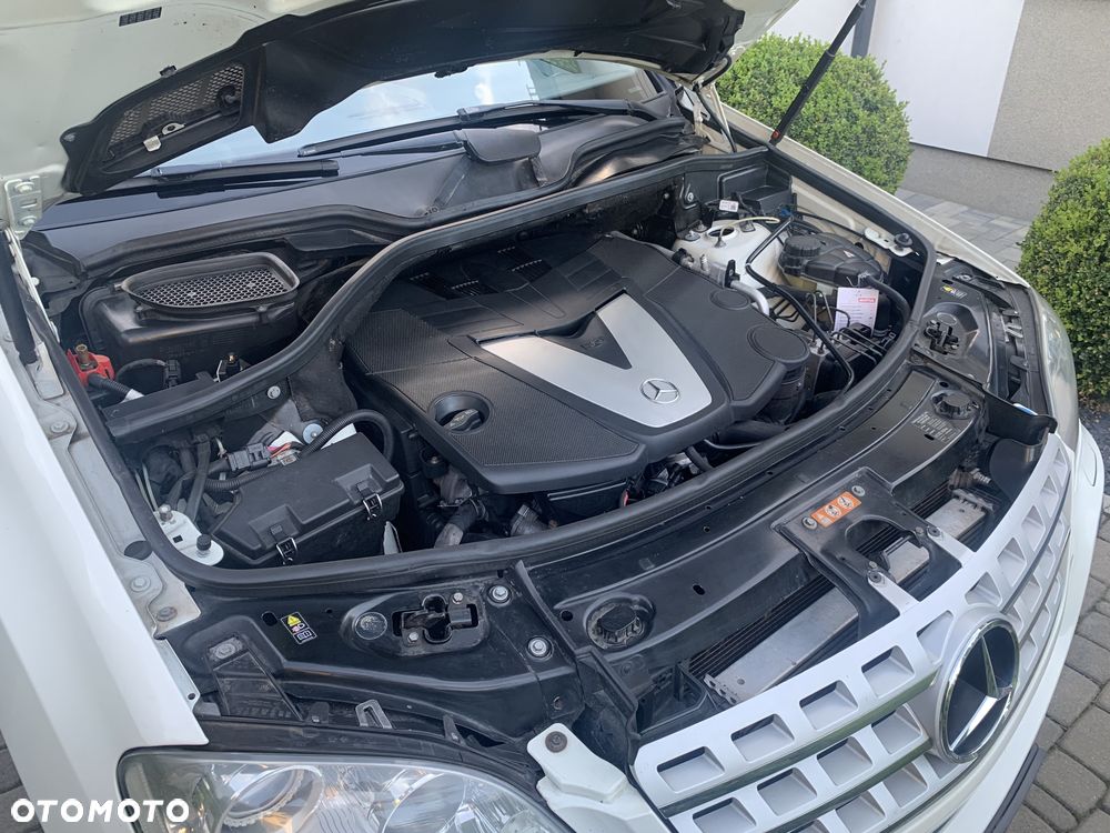 Mercedes-Benz ML 350 BlueTEC 4Matic 7G-TRONIC DPF - 29
