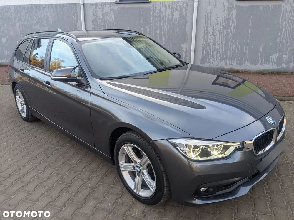 BMW Seria 3 320d xDrive Edition Luxury Line Purity - 2